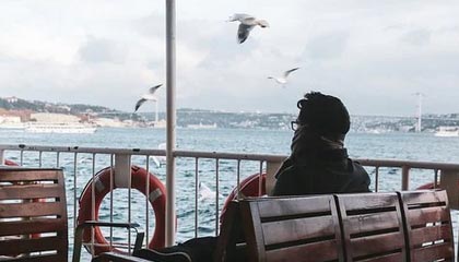 开云投注-上海绿地申花阵容轮换频繁，团队默契受影响，上海绿地申花更名