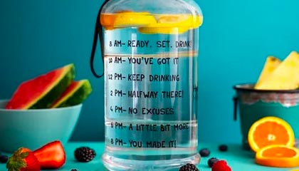 开云体育首页-太阳击败尼克斯，常规赛巅峰对决中杜兰特锁死对手，太阳对尼克斯聚胜顽球汇